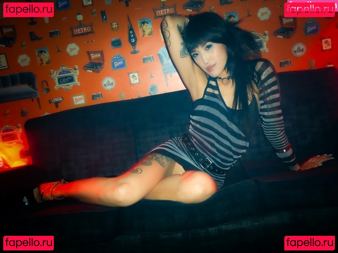 Yuki Kitsune Nude Onlyfans Photo 5