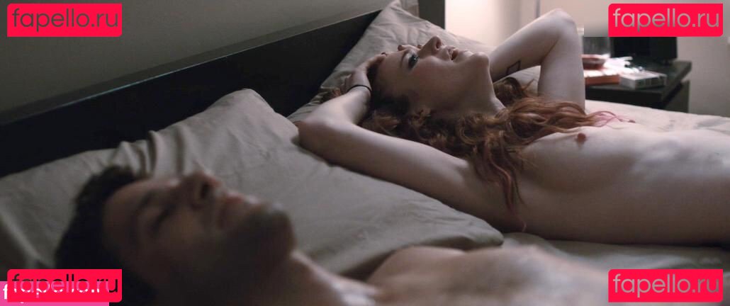 Rose Leslie Nude Onlyfans Photo 44