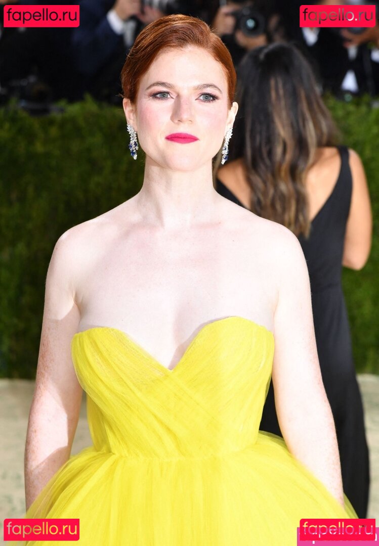 Rose Leslie Nude Onlyfans Photo 39