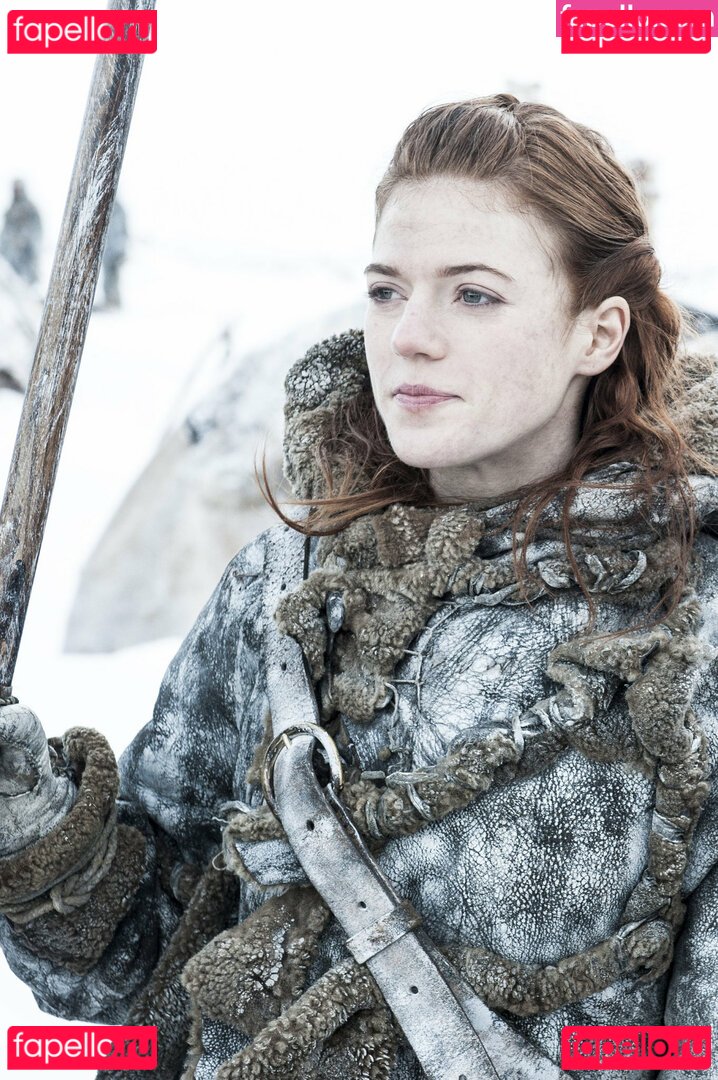 Rose Leslie Nude Onlyfans Photo 34