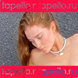 Larsen Thompson Onlyfans Photo Gallery 