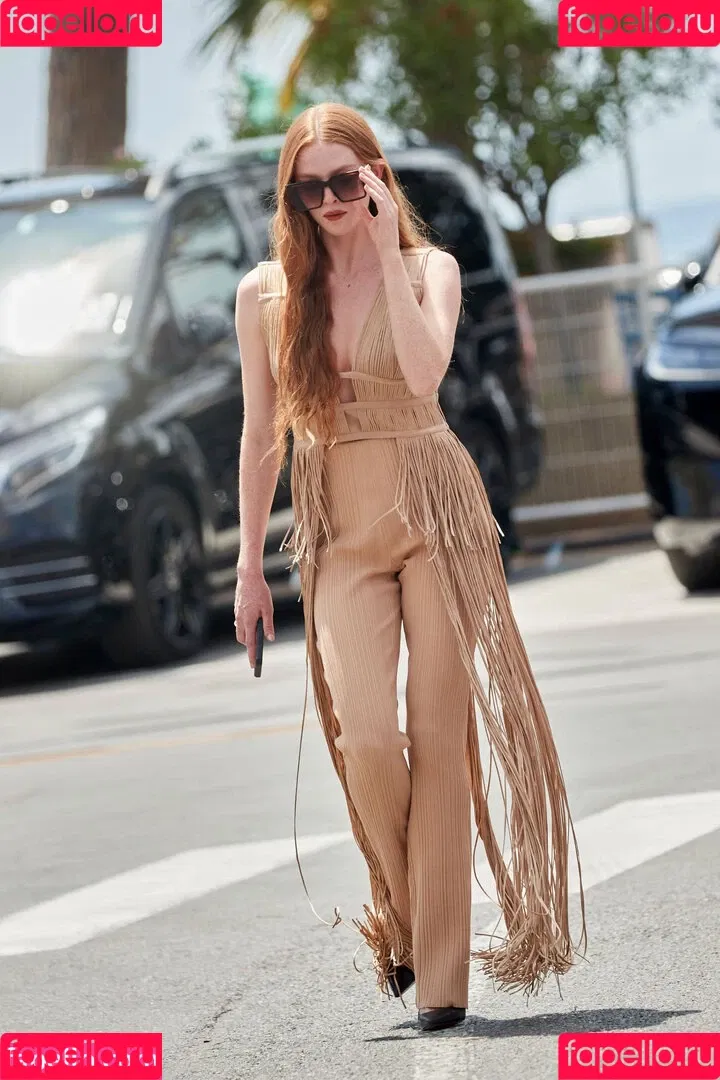 Larsen Thompson Onlyfans Photo Gallery 