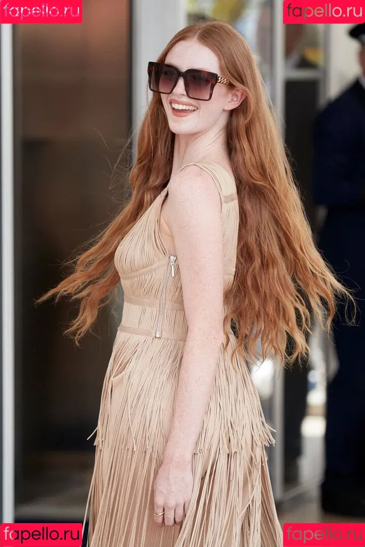 Larsen Thompson Onlyfans Photo Gallery 