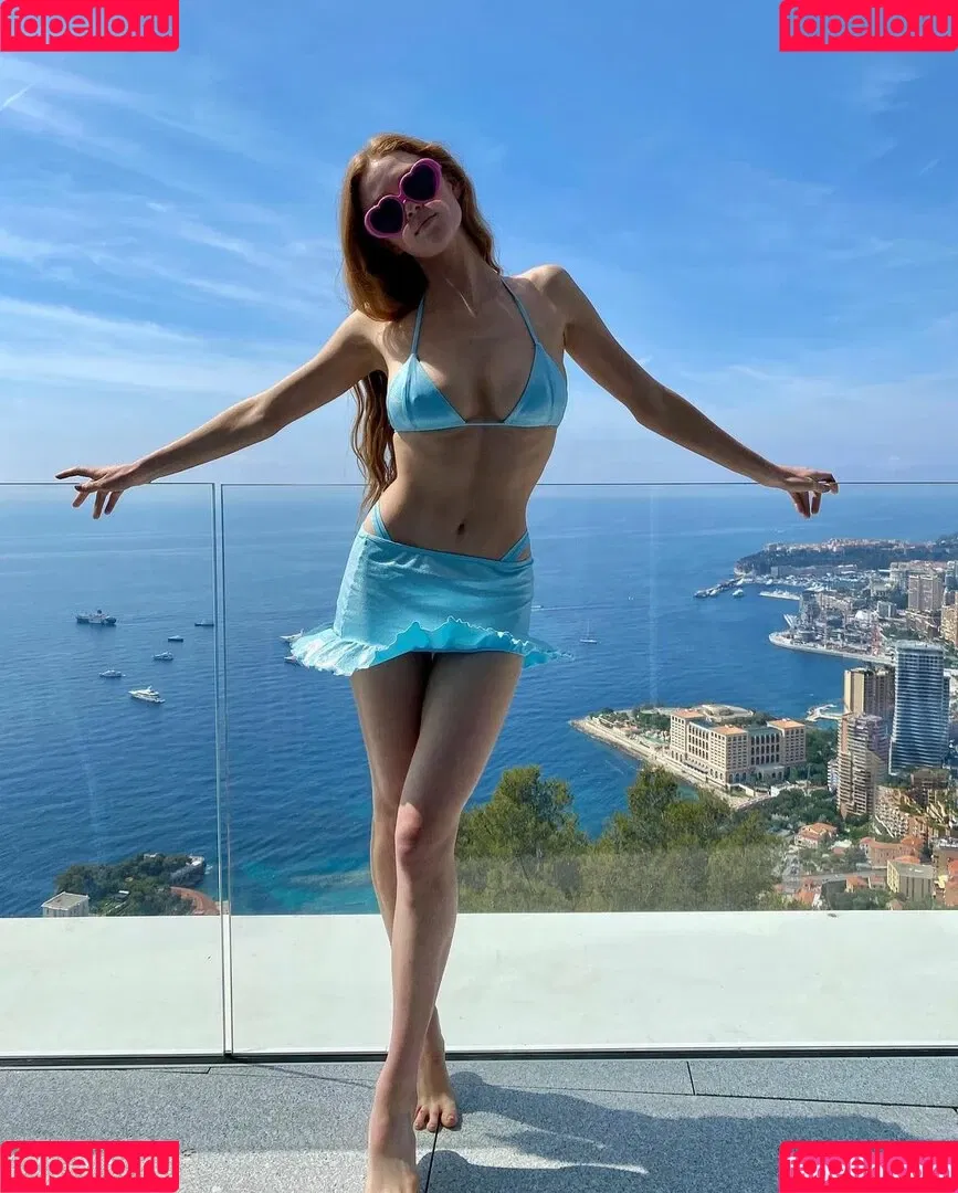 Larsen Thompson Onlyfans Photo Gallery 