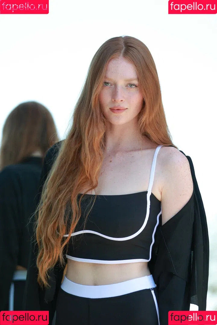 Larsen Thompson Onlyfans Photo Gallery 