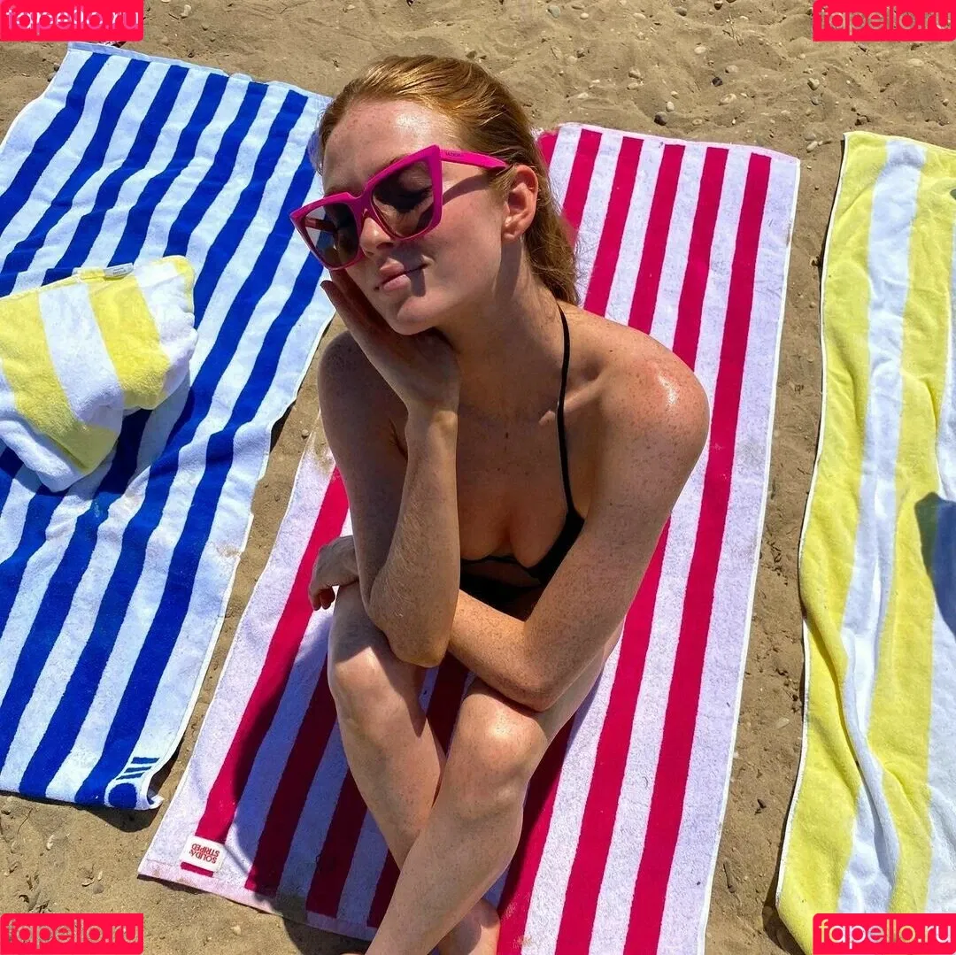 Larsen Thompson Onlyfans Photo Gallery 