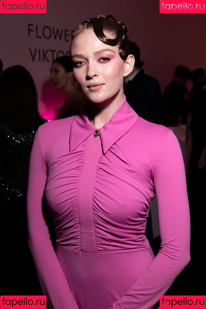 Larsen Thompson Onlyfans Photo Gallery 