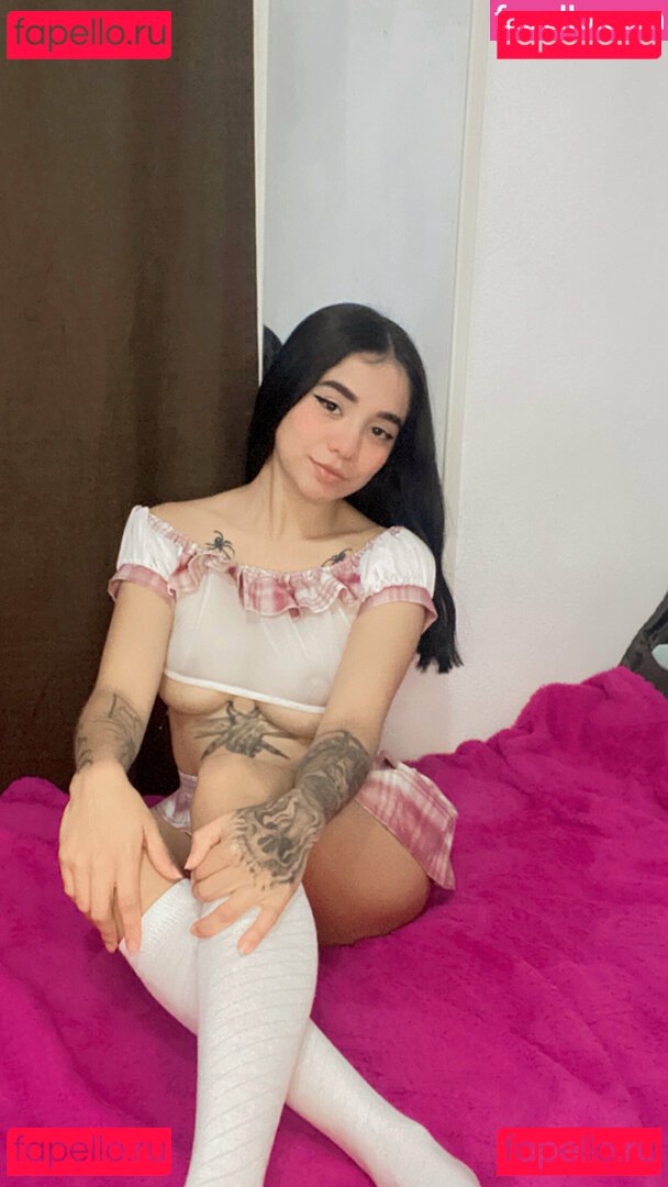 AlexaGtz Nude Onlyfans Photo 4