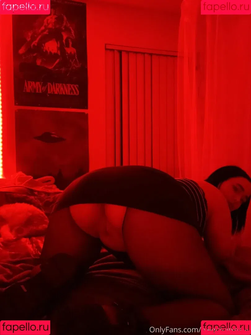 weepingxdevil Onlyfans Photo Gallery 