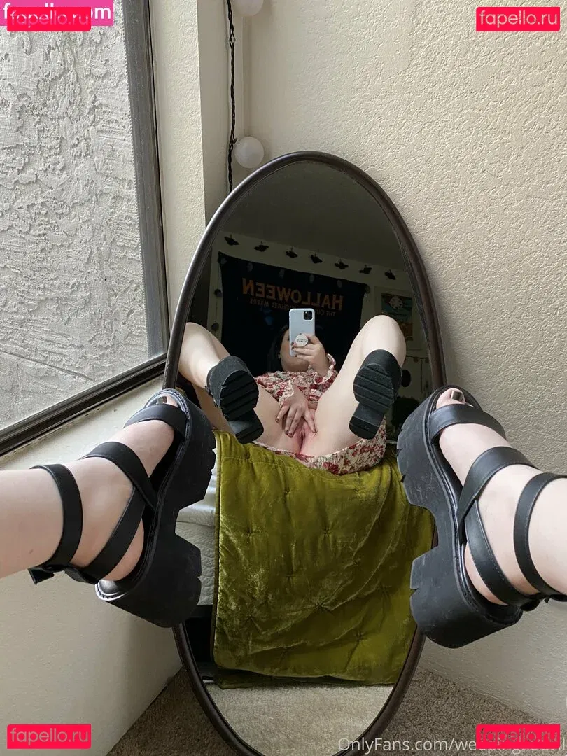 weepingxdevil Onlyfans Photo Gallery 