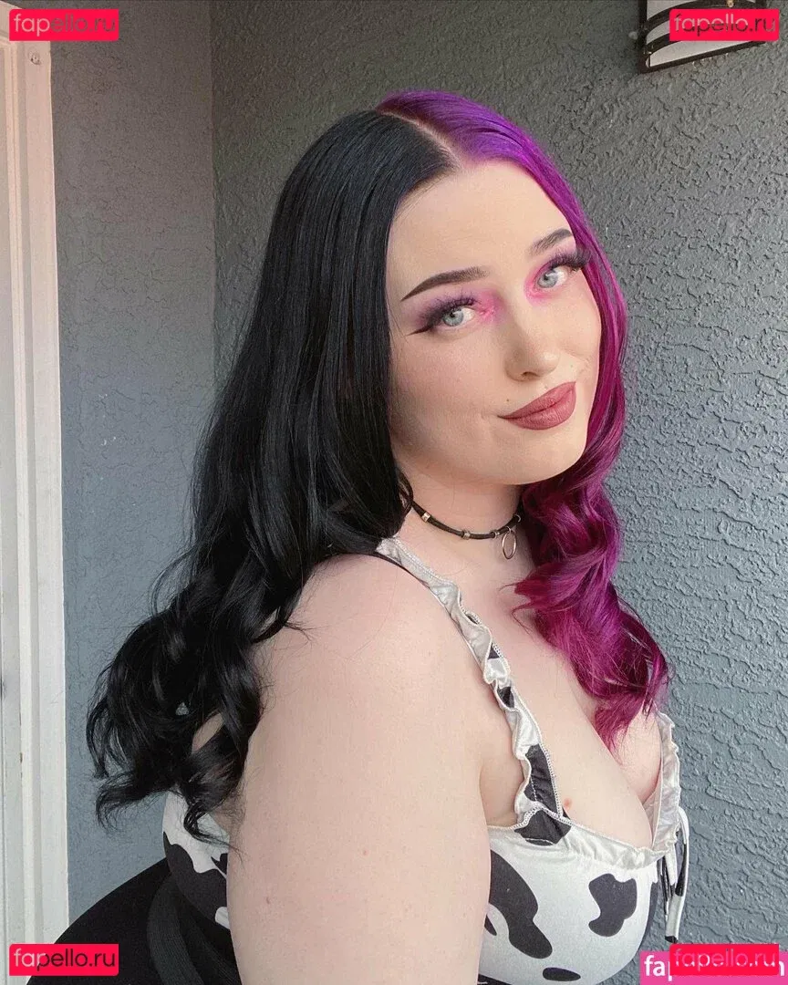 weepingxdevil Onlyfans Photo Gallery 