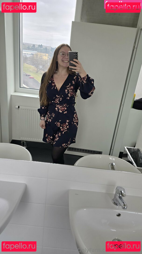 studentmi Nude Onlyfans Photo 35