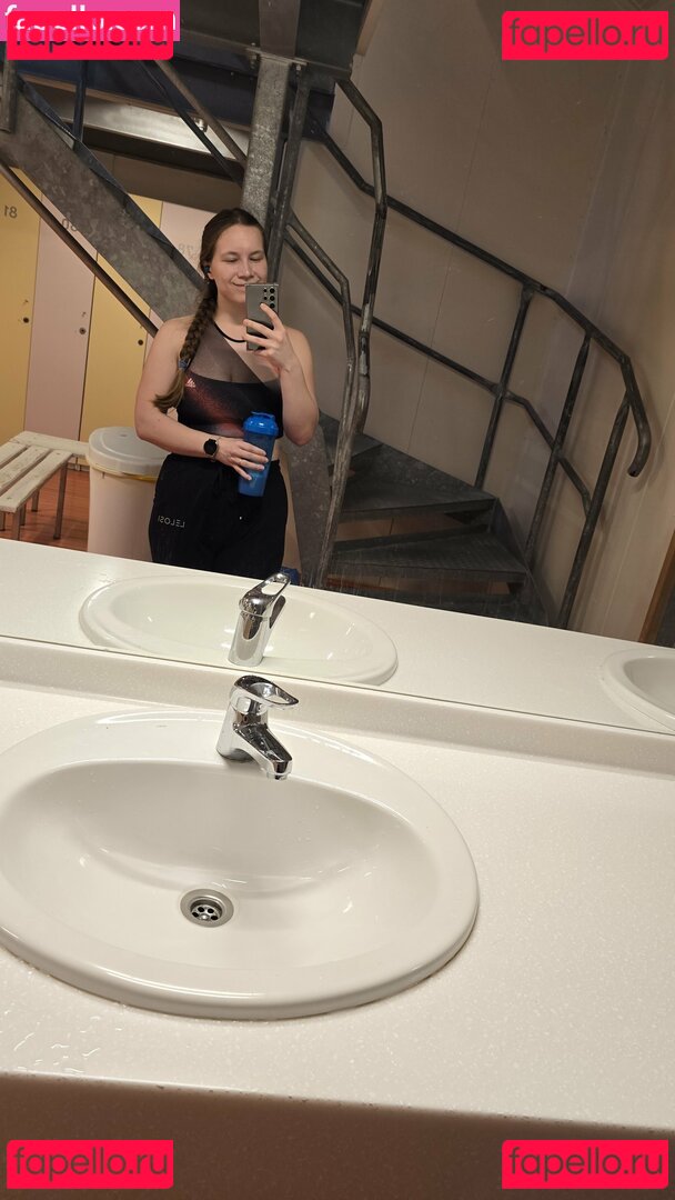studentmi Nude Onlyfans Photo 34