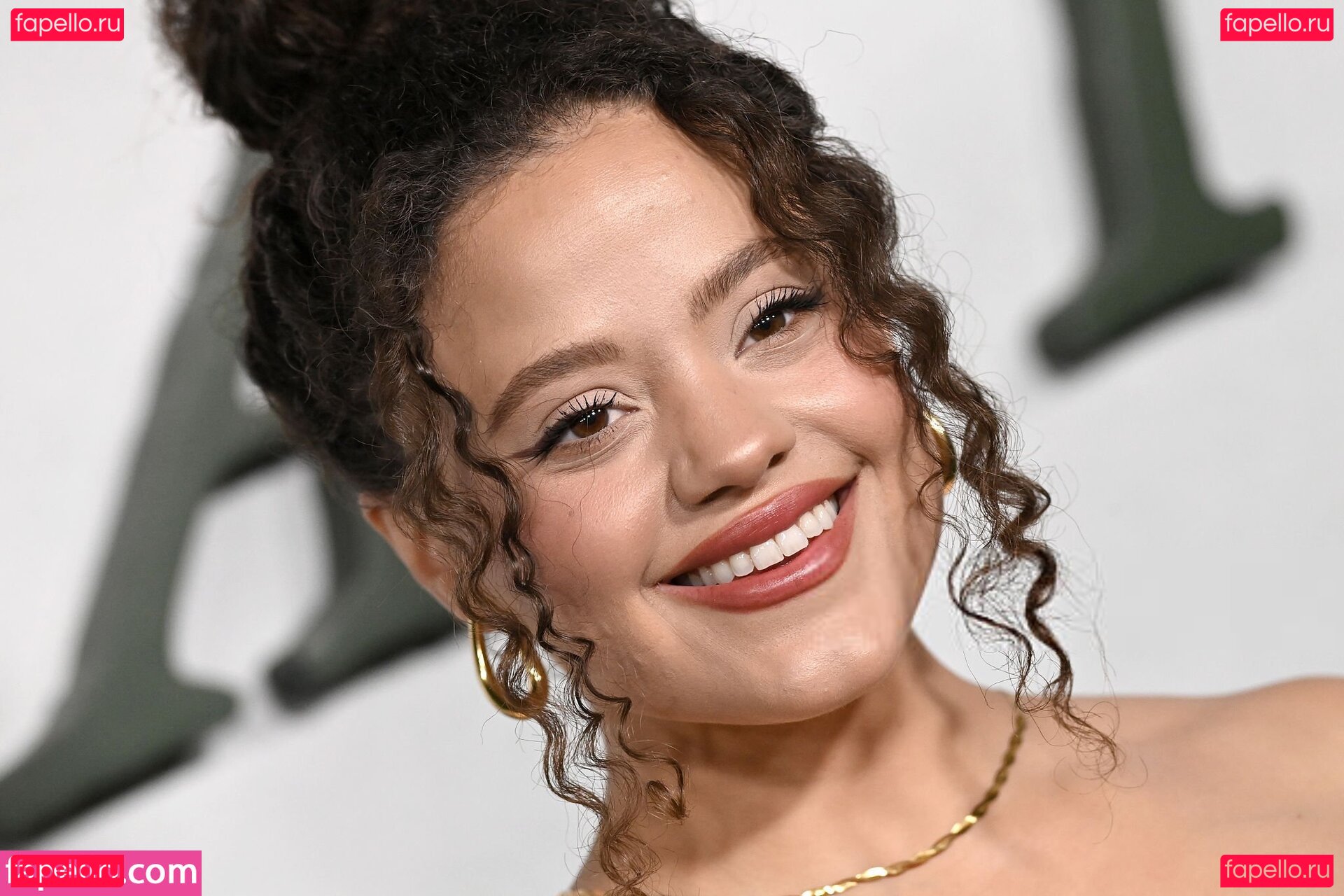 Sarah Jeffery Nude Onlyfans Photo 33