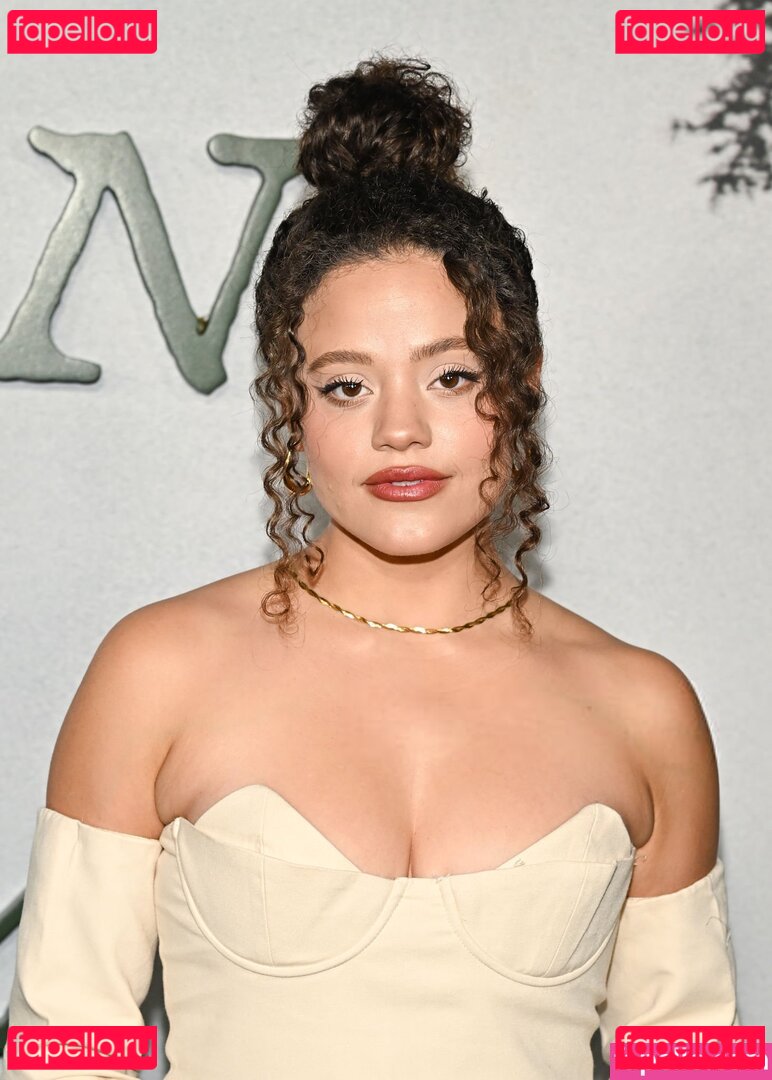 Sarah Jeffery Nude Onlyfans Photo 27
