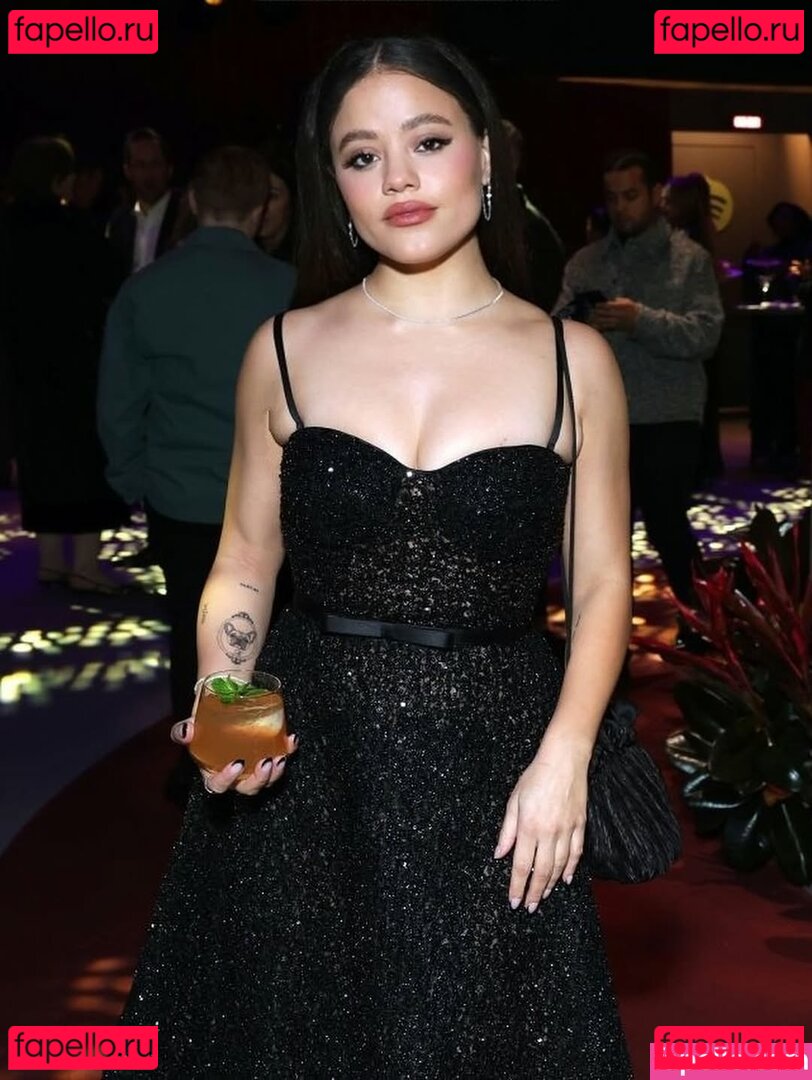 Sarah Jeffery Nude Onlyfans Photo 18