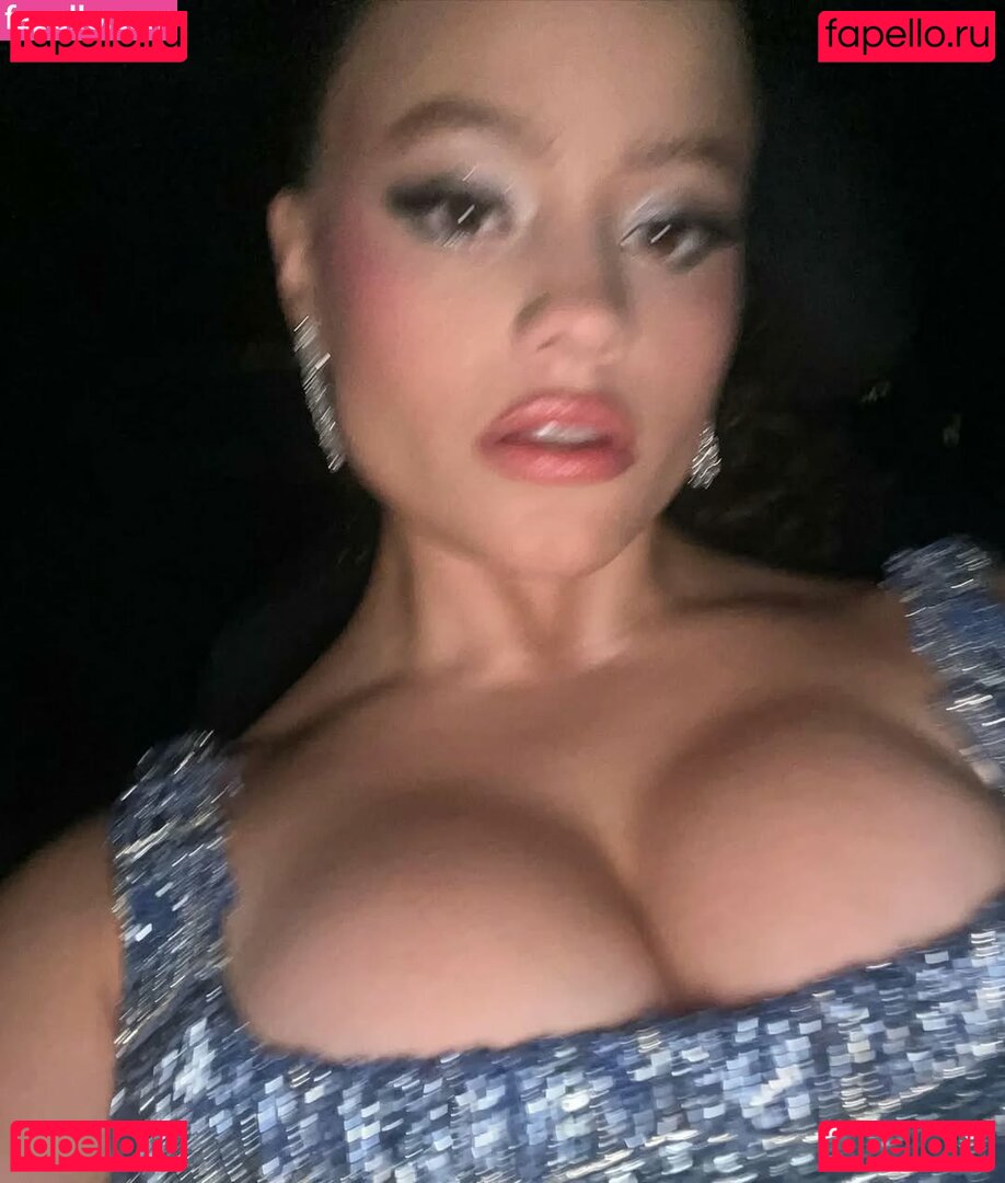 Sarah Jeffery Nude Onlyfans Photo 4