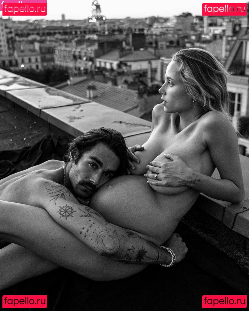 Coline Aulagnier Nude Onlyfans Photo 19