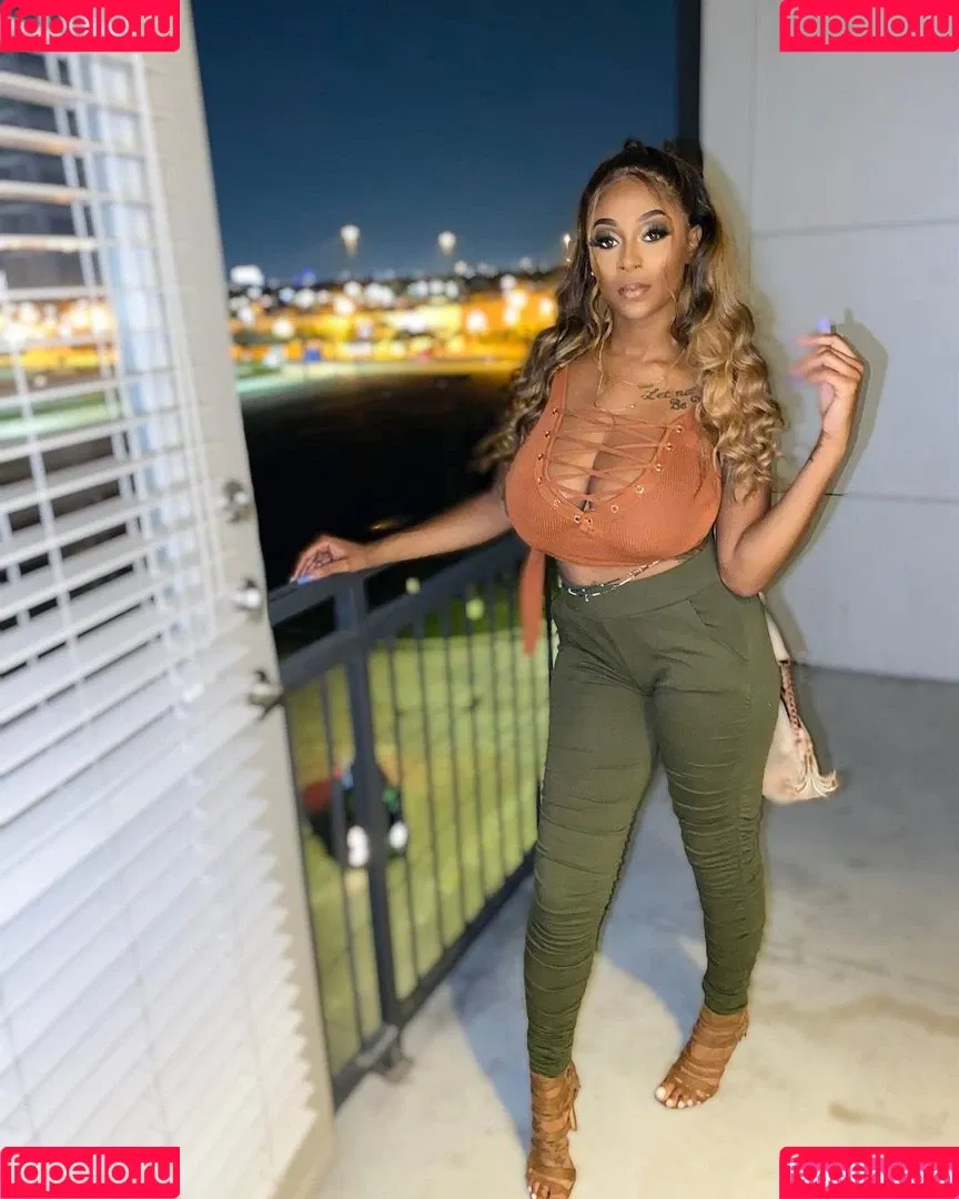 Katarra Mcduffie Onlyfans Photo Gallery 
