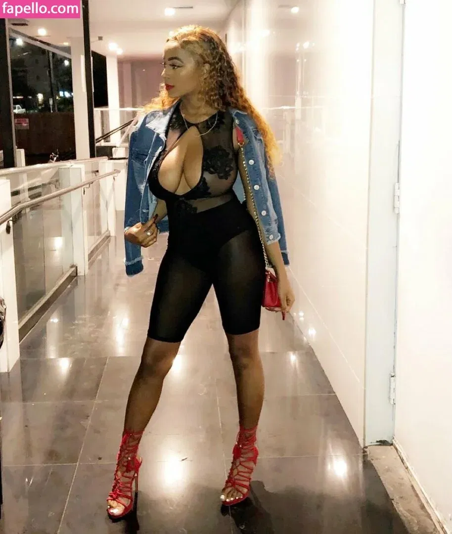 Katarra Mcduffie Onlyfans Photo Gallery 