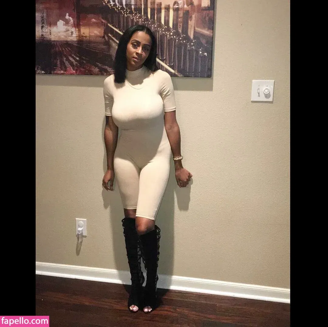 Katarra Mcduffie Onlyfans Photo Gallery 