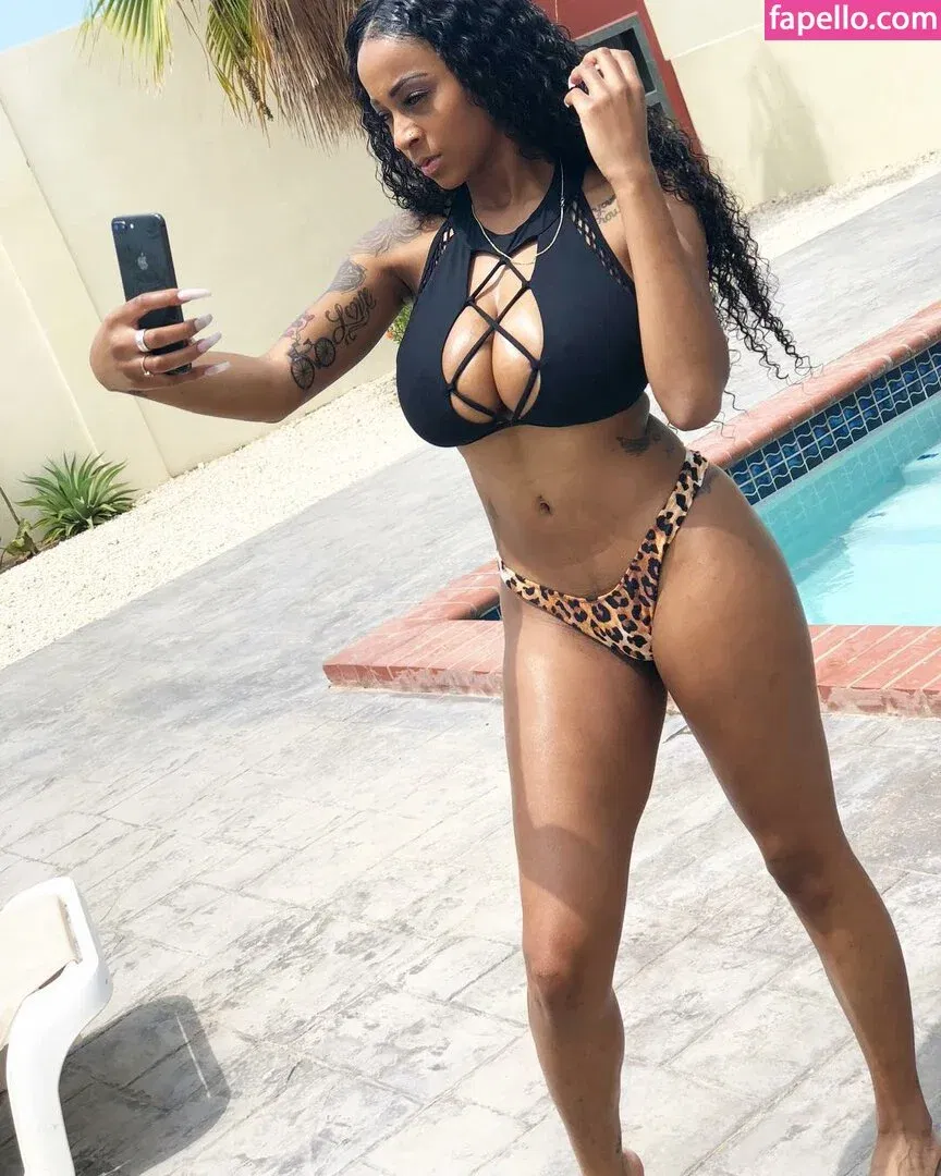 Katarra Mcduffie Onlyfans Photo Gallery 