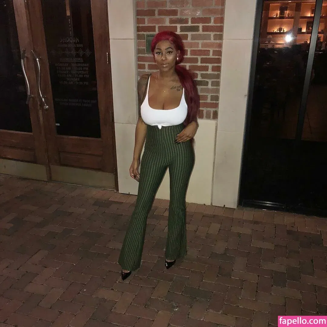 Katarra Mcduffie Onlyfans Photo Gallery 