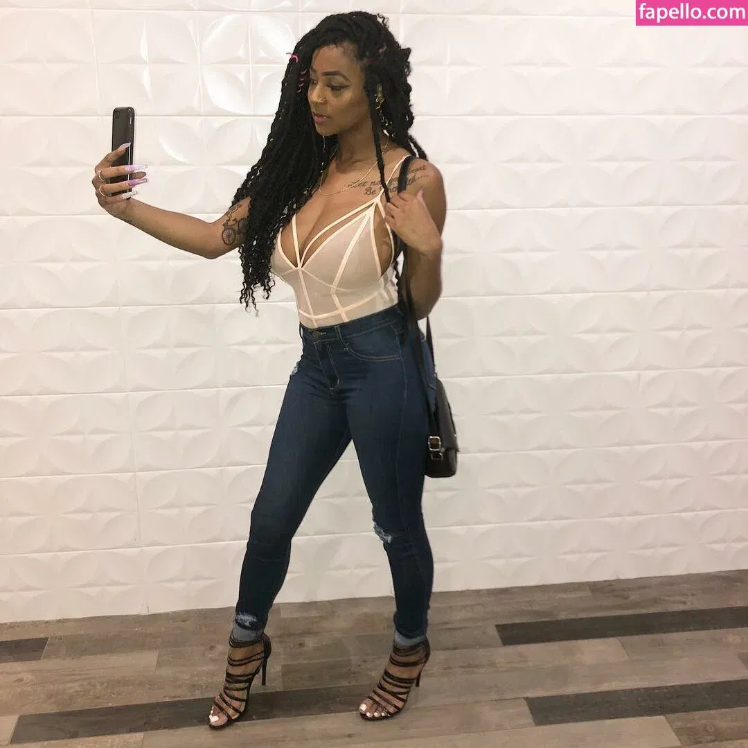 Katarra Mcduffie Onlyfans Photo Gallery 
