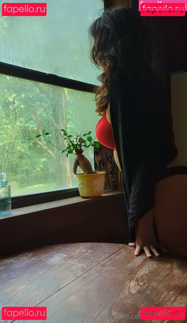 hails.snails Nude Onlyfans Photo 15
