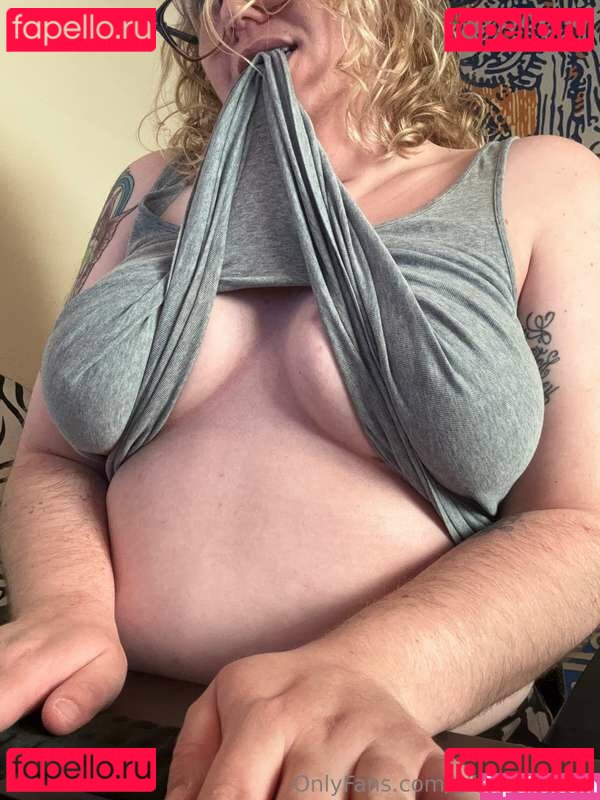 Glittering Leek Nude Onlyfans Photo 4