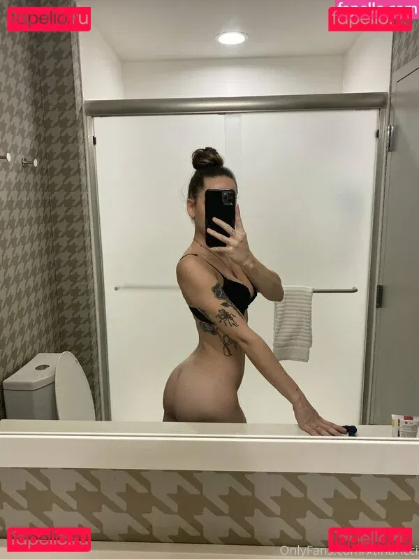 xtinaricci Onlyfans Photo Gallery 