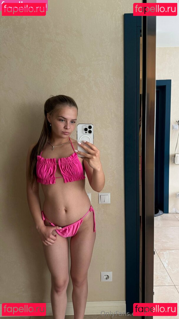 velvetlris Nude Onlyfans Photo 7