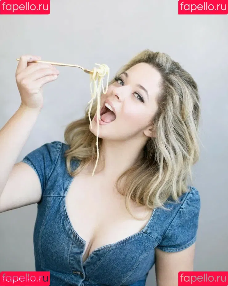Sasha Pieterse Onlyfans Photo Gallery 