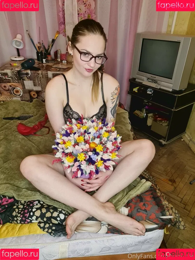 Mary Bell Onlyfans Photo Gallery 