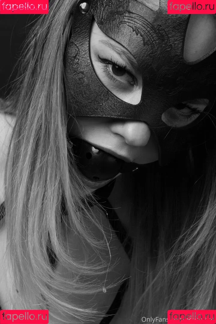 Mary Bell Onlyfans Photo Gallery 