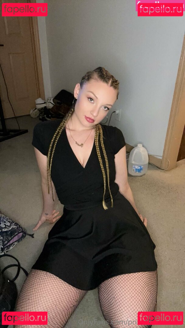 princessolivia98 Nude Onlyfans Photo 4
