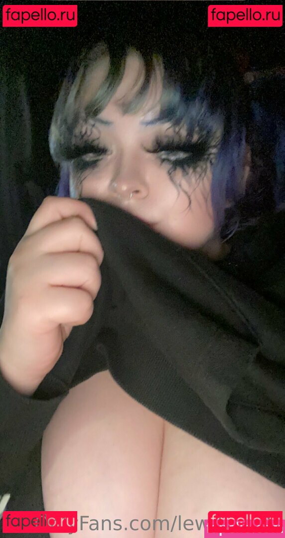 Lewdfiends Nude Onlyfans Photo 24