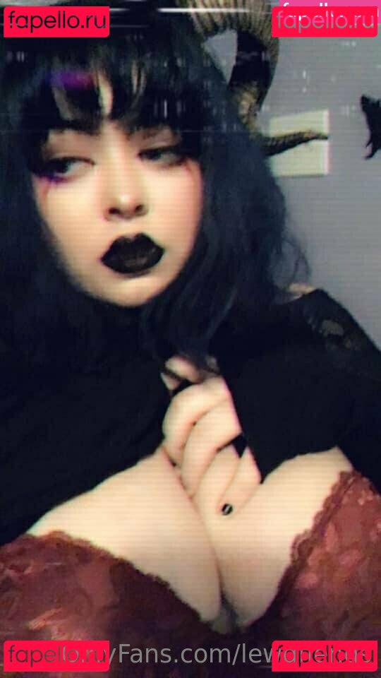 Lewdfiends Nude Onlyfans Photo 20