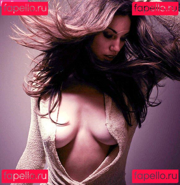 Laura Surrich Nude Onlyfans Photo 48