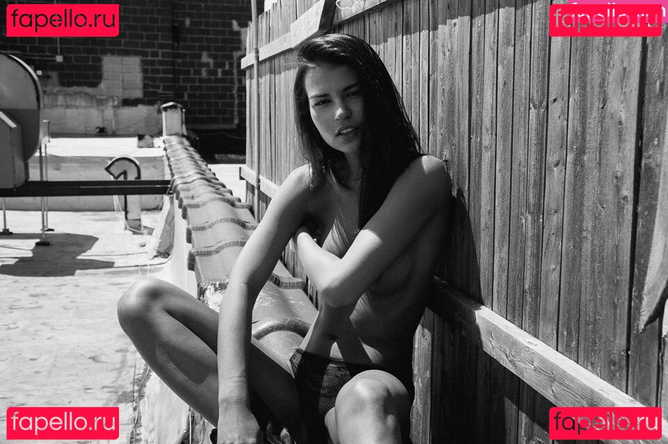 Brittani Bader Nude Onlyfans Photo 7