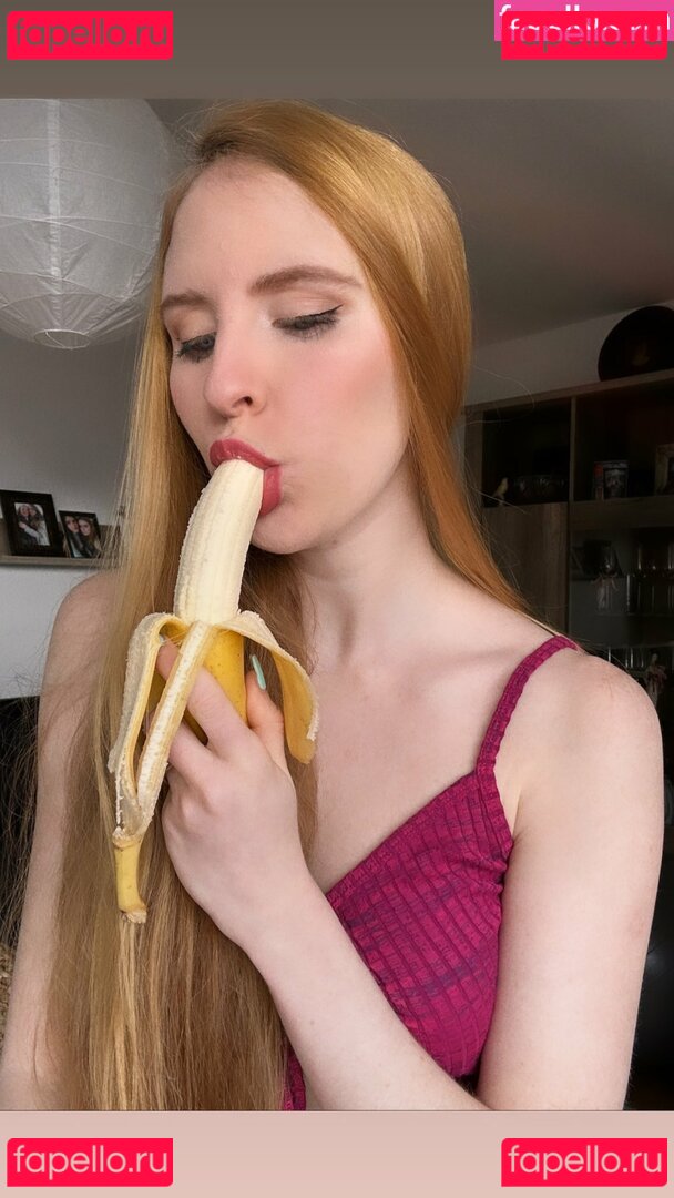 Saraguitan Nude Onlyfans Photo 18