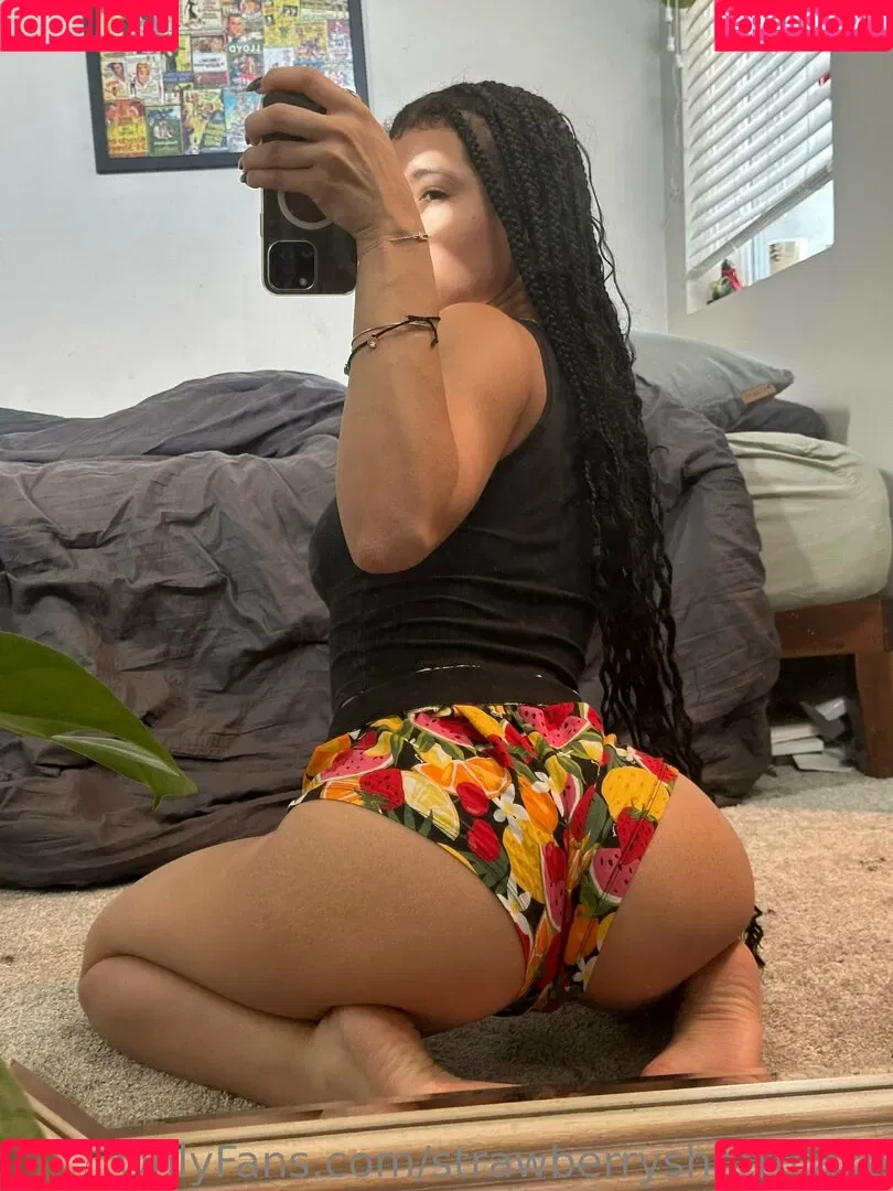 strawberryshorttcake Onlyfans Photo Gallery 
