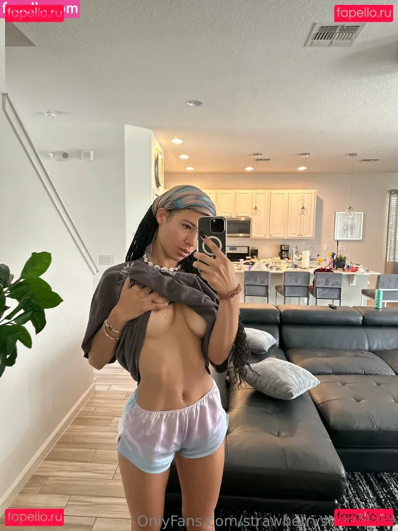 strawberryshorttcake Onlyfans Photo Gallery 