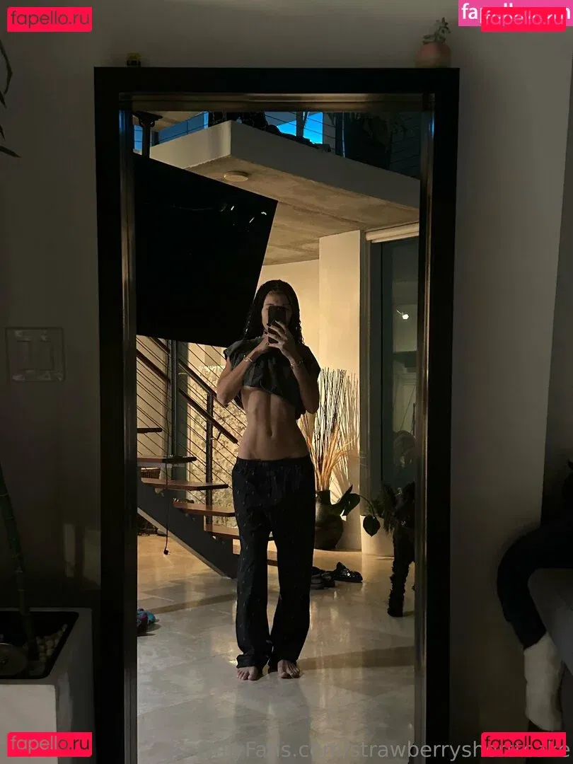 strawberryshorttcake Onlyfans Photo Gallery 