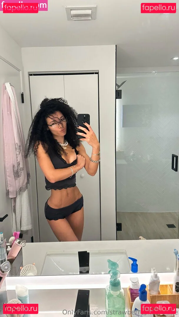 strawberryshorttcake Onlyfans Photo Gallery 