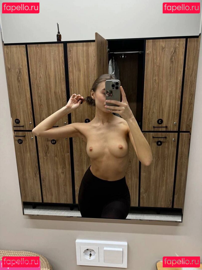 Sofiimarvel Nude Onlyfans Photo 39