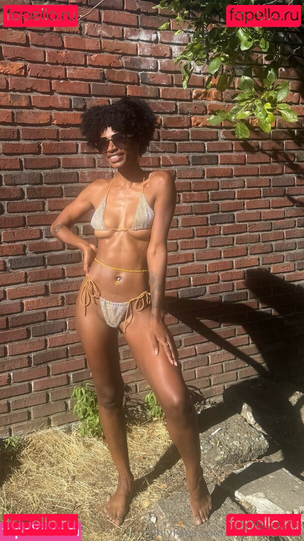sveltegoddess Nude Onlyfans Photo 31