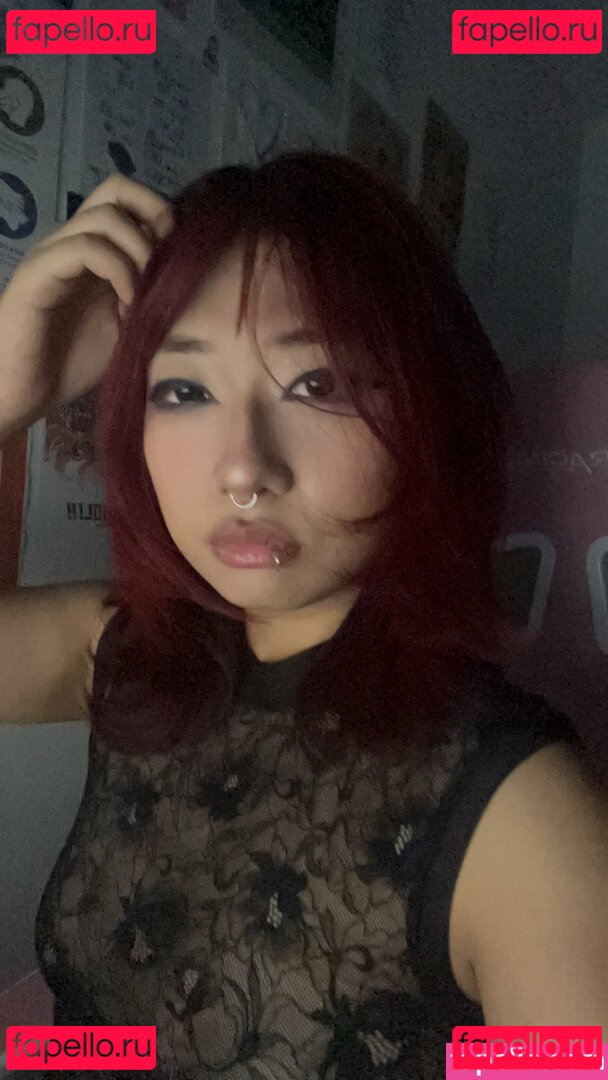 skatelyngames Nude Onlyfans Photo 30