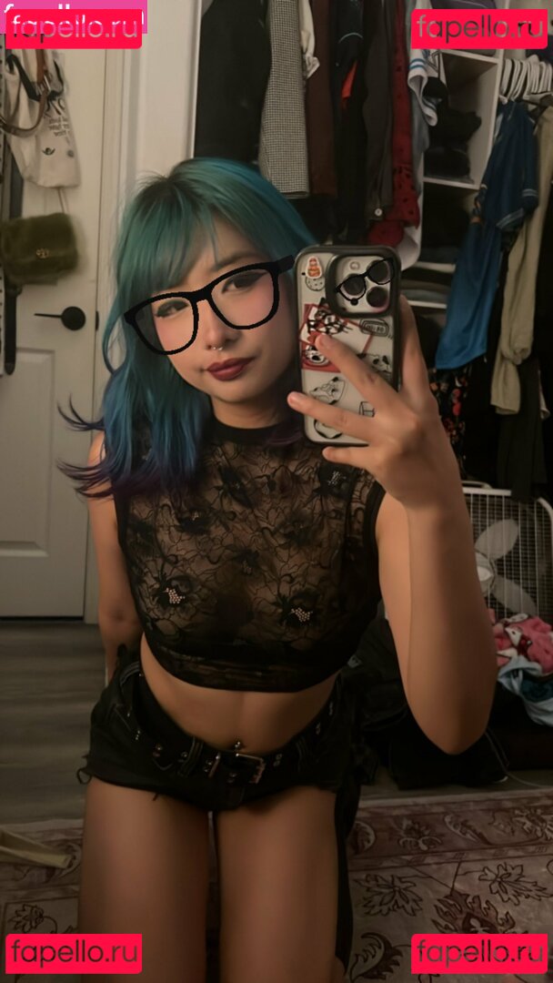 skatelyngames Nude Onlyfans Photo 29
