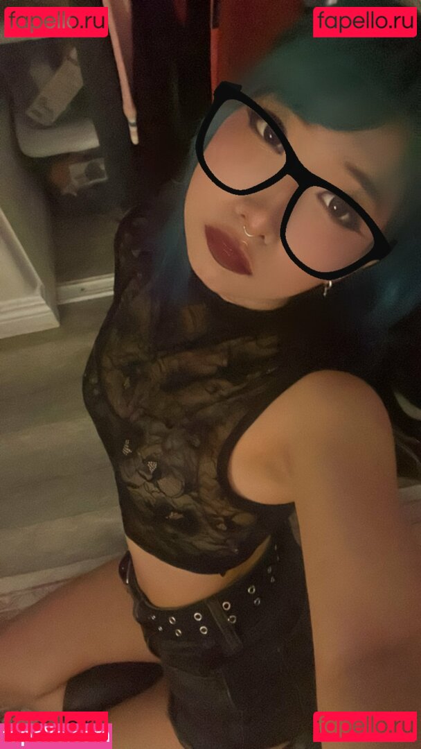 skatelyngames Nude Onlyfans Photo 28